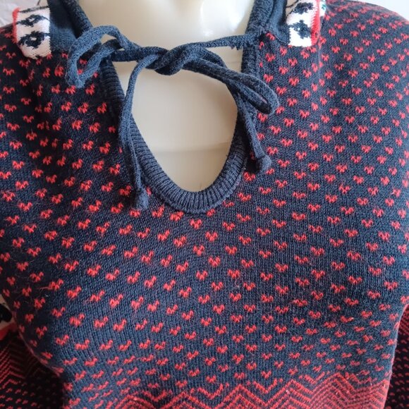 Women's Small Vintage Hooded Sweater by Monarch Knits 1970's Boho Cottage USA - Picture 6 of 7
